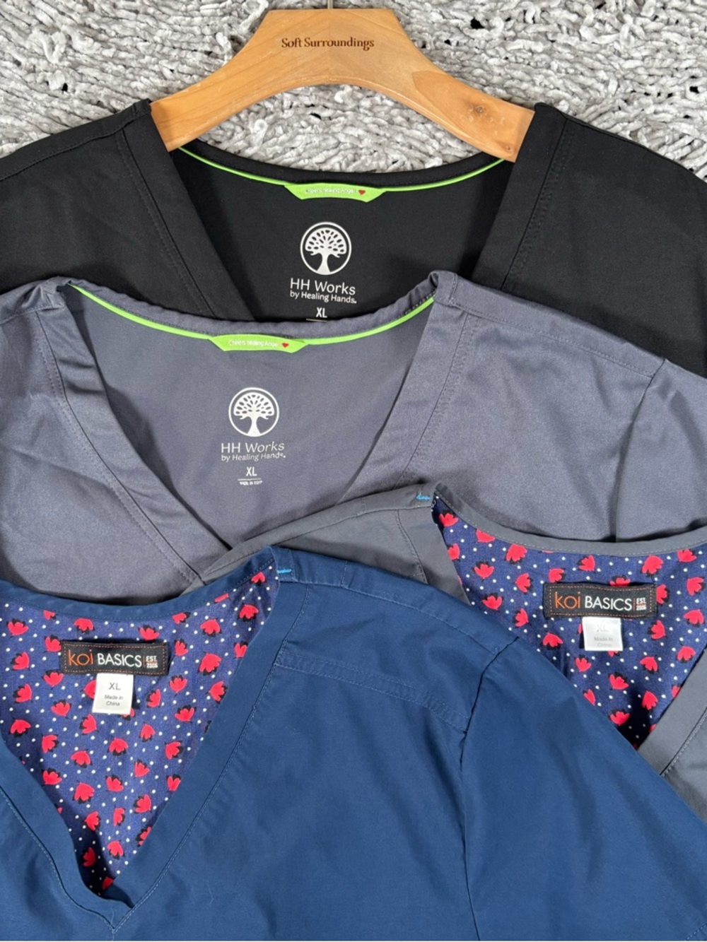 Koi Healing Hands Scrub Top Lot Of 4 Womens XL Nursing Utility Workwear Stretch